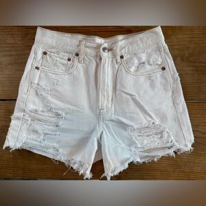 American Eagle Outfitter 90s Boyfriend White Denim Jean Shorts Size 6